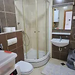 Διαμέρισμα Urban Bulevar-sarajevo - 2br And Garage