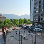 Urban Bulevar-sarajevo - 2br And Garage