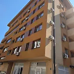 Urban Bulevar-sarajevo - 2br And Garage Διαμέρισμα Σαράγεβο