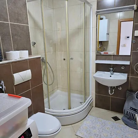 شقة Urban Bulevar-sarajevo - 2br And Garage