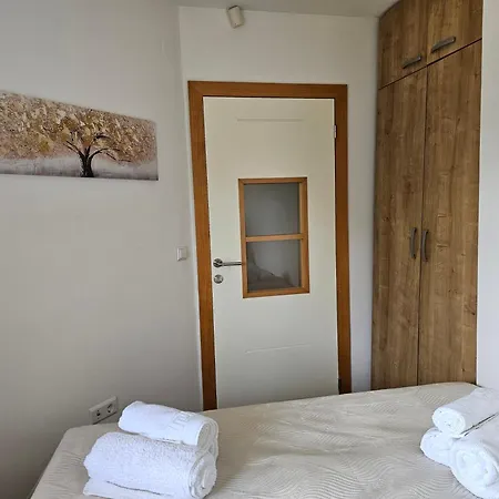 شقة Urban Bulevar-sarajevo - 2br And Garage