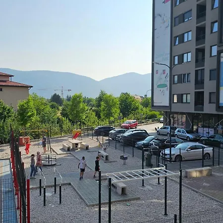 Urban Bulevar-sarajevo - 2br And Garage