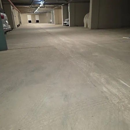 Urban Bulevar-sarajevo - 2br And Garage شقة سراييفو